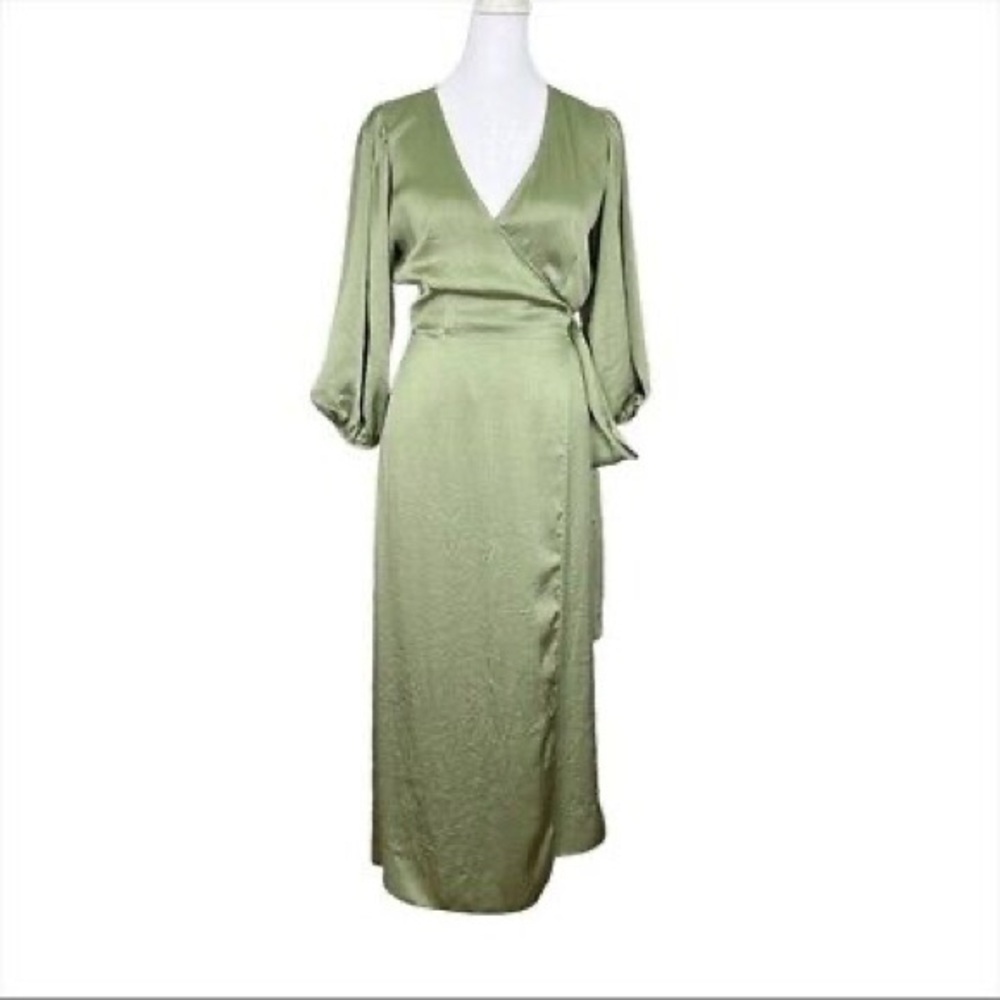 Aritzia little moon satin dress